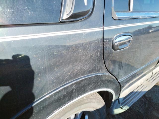 5LMPU28A3XLJ33171 - 1999 LINCOLN NAVIGATOR 黑色 照片 9