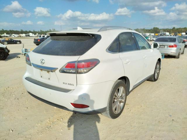 2T2ZK1BA4FC156209 - 2015 LEXUS ES 300H WHITE photo 4