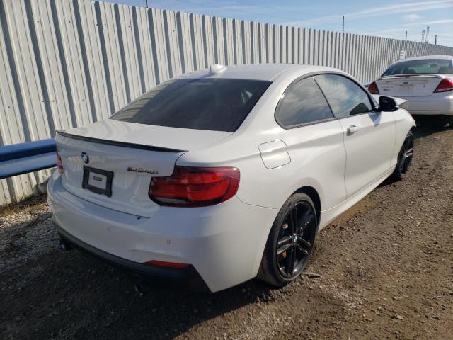 WBA2J7C04L7E45587 - 2020 BMW M240XI WHITE photo 4