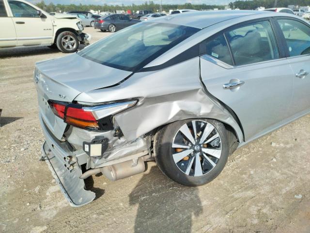 1N4BL4DV6MN342063 - 2021 NISSAN ALTIMA SV SILVER photo 9