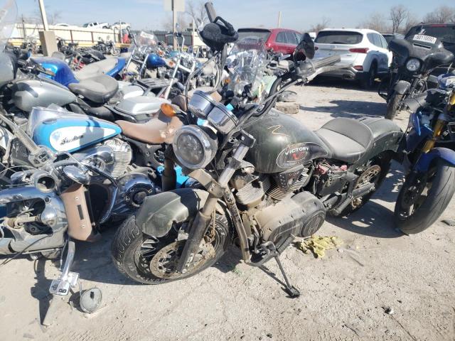 5VPLB36N6F3039843 - 2015 VICTORY MOTORCYCLES GUNNER Yaşıl foto 2