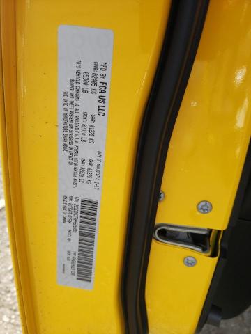 2C3CDXCT3HH528899 - 2017 DODGE CHARGER R/ YELLOW photo 10