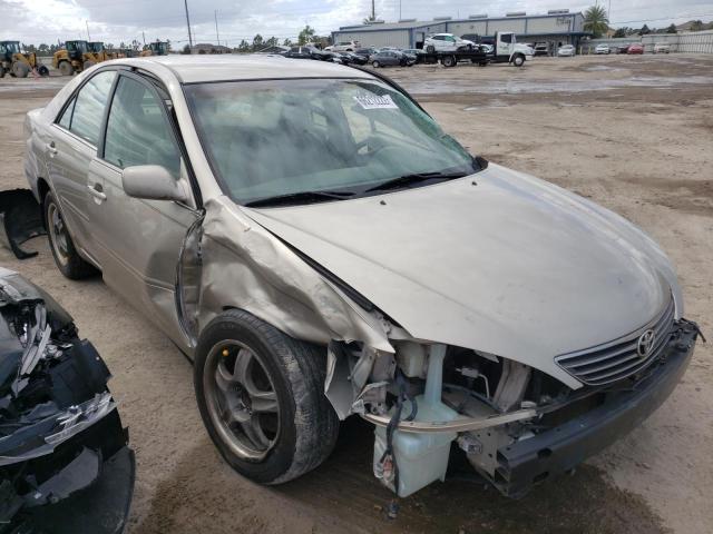 4T1BE32K02U577161 - 2002 TOYOTA CAMRY LE GOLD photo 1