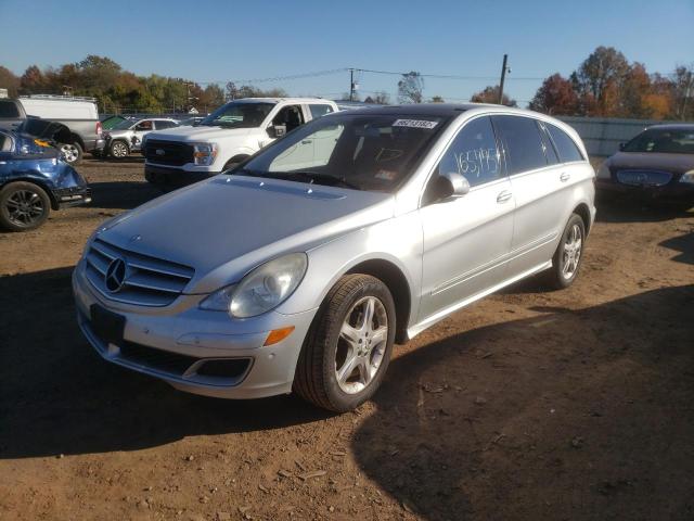 4JGCB75E87A051797 - 2007 MERCEDES-BENZ R-CLASS SILVER photo 2