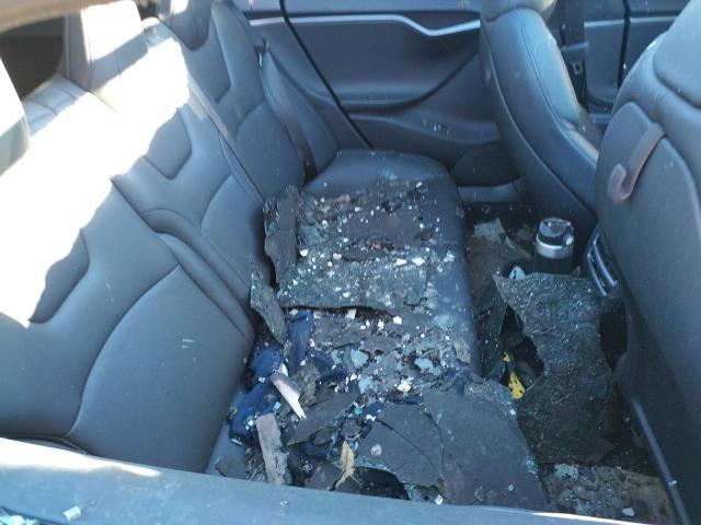 5YJSA1E20LF397592 - 2020 TESLA MODEL S Quemado foto 6