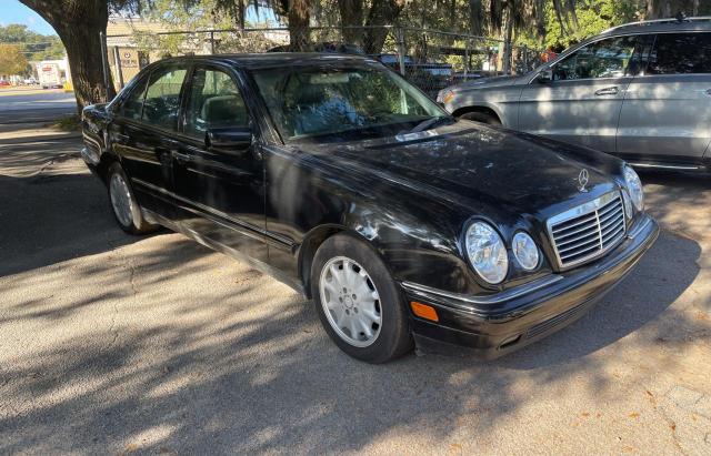 WDBJF65H4XA728153 - 1999 MERCEDES-BENZ E 320 BLACK photo 1