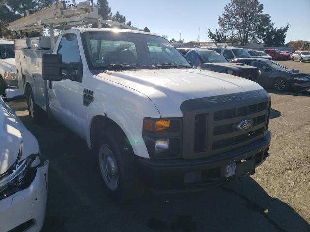 1FTWF30588EA29461 - 2008 FORD F350 SRW S WHITE photo 1