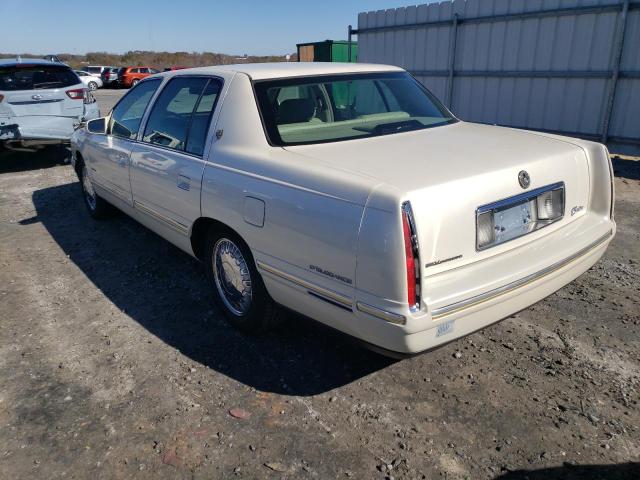 1G6KE54Y3WU779924 - 1998 CADILLAC DEVILLE DE WHITE photo 3