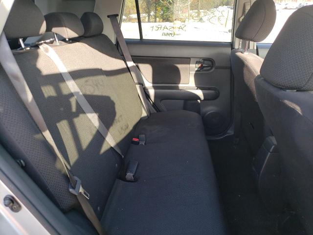 JTLZE4FE1A1104015 - 2010 TOYOTA SCION XB Gümüş fotoğraf 6