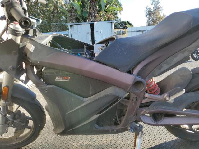 538SM8Z28FCA05447 - 2015 ZERO MOTORCYCLES INC S 9.4 BLACK photo 6