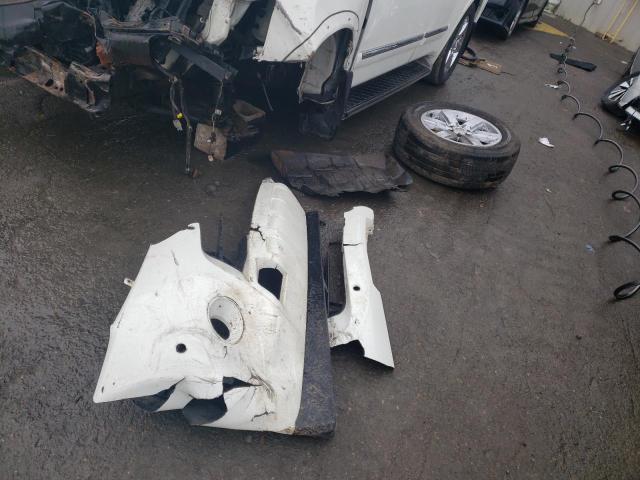 5N1BA0ND5AN617394 - 2010 NISSAN ARMADA SE WHITE photo 13