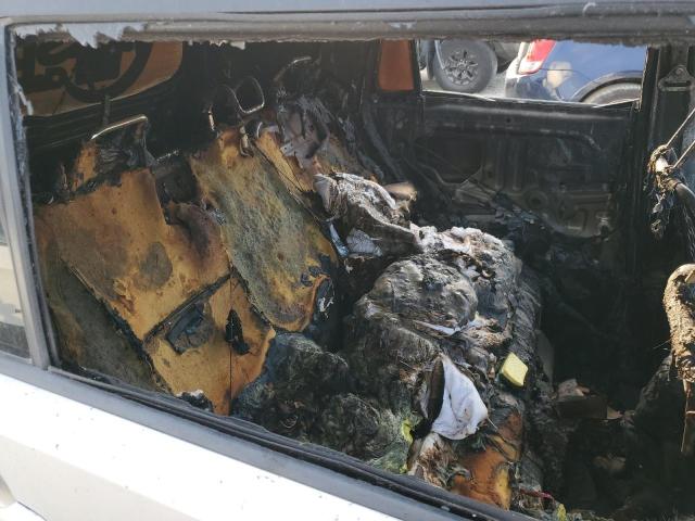 JTLZE4FE9B1124370 - 2011 TOYOTA SCION XB ნაცრისფერი ფოტო 6