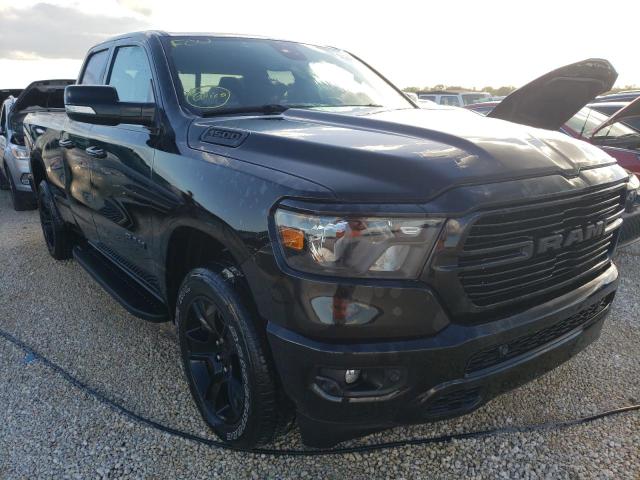 1C6RRFBG0LN409978 - 2020 RAM 1500 BIG H BLACK photo 1