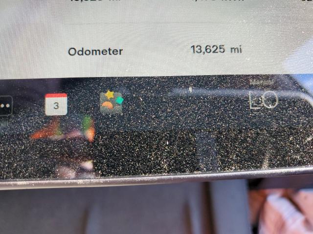 5YJYGDEFXMF258309 - 2021 TESLA MODEL Y Blanc photo 8