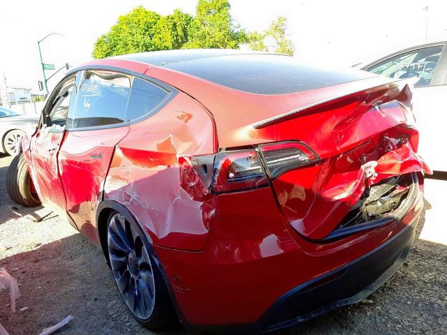 5YJYGDEF5MF272036 - 2021 TESLA MODEL Y Красный фото 3