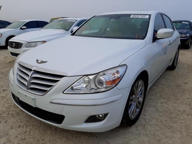 KMHGC4DF7BU140985 - 2011 HYUNDAI GENESIS 4. WHITE photo 1