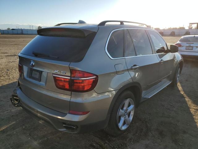 5UXZV8C52BL417408 - 2011 BMW X5 XDRIVE5 GOLD photo 4