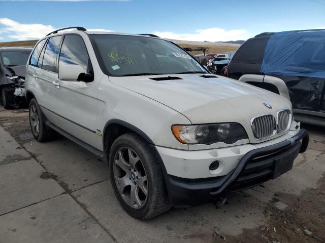 5UXFB33532LH30369 - 2002 BMW X5 4.4I WHITE photo 1