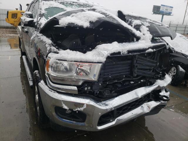 3C7WR9CL4KG551110 - 2019 RAM 3500 Чорний фото 9