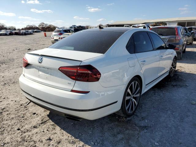 1VWJM7A31JC028770 - 2018 VOLKSWAGEN PASSAT GT WHITE photo 4