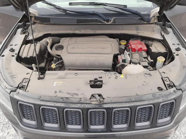 3C4NJDDB1KT627771 - 2019 JEEP COMPASS TRAILHAWK  photo 7