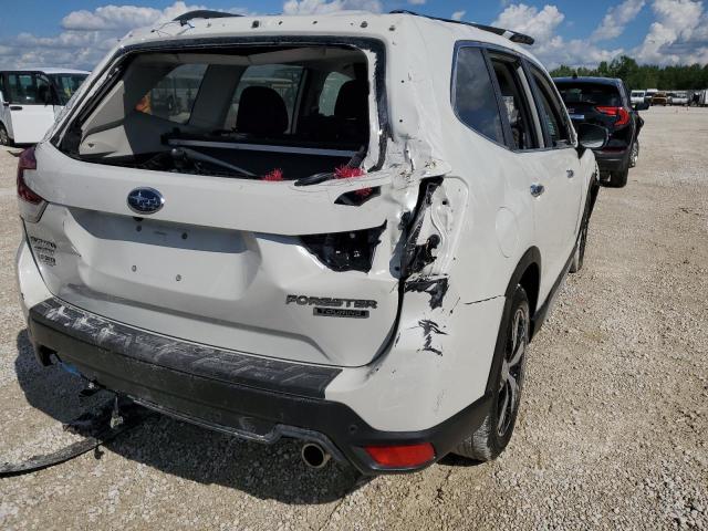 JF2SKAWC7KH435534 - 2019 SUBARU FORESTER T WHITE photo 4