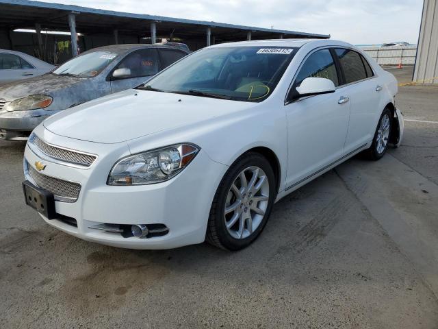 1G1ZE5E74BF393117 - 2011 CHEVROLET MALIBU LTZ თეთრი ფოტო 2