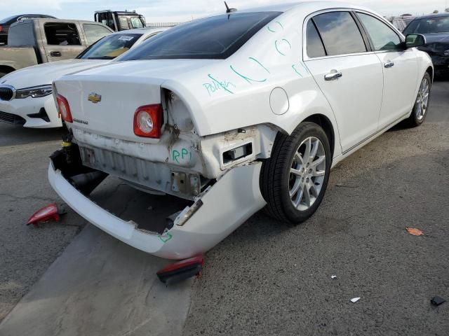 1G1ZE5E74BF393117 - 2011 CHEVROLET MALIBU LTZ თეთრი ფოტო 4