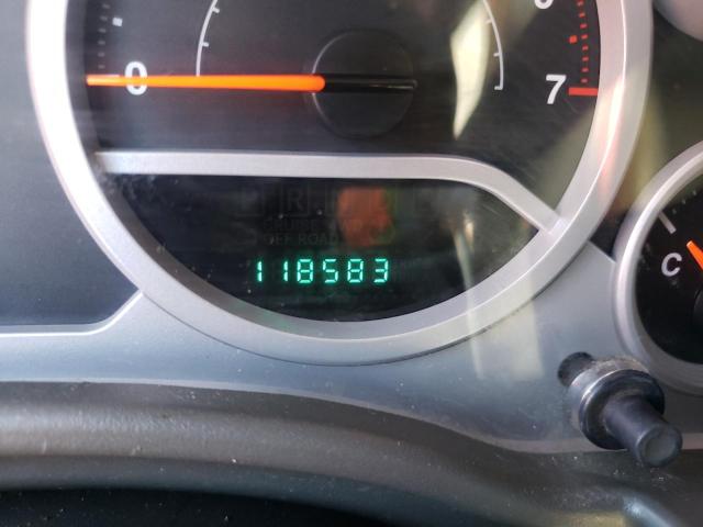 1J4GA59167L154705 - 2007 JEEP WRANGLER S RED photo 8