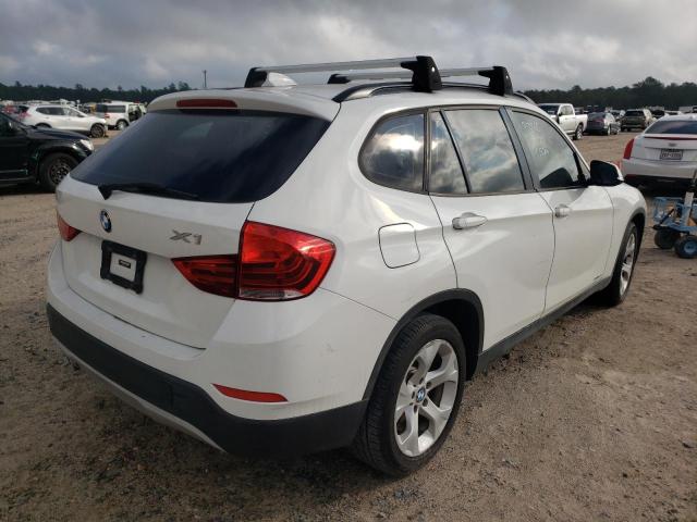 WBAVM1C51FV315017 - 2015 BMW X1 SDRIVE2 WHITE photo 4