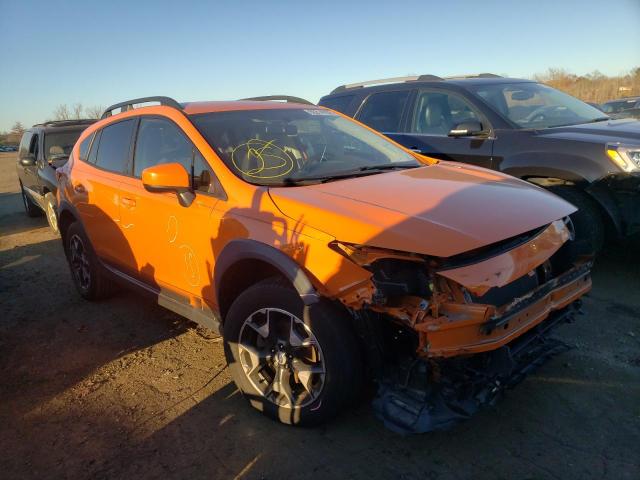 JF2GTABC5JH260045 - 2018 SUBARU CROSSTREK ORANGE photo 1