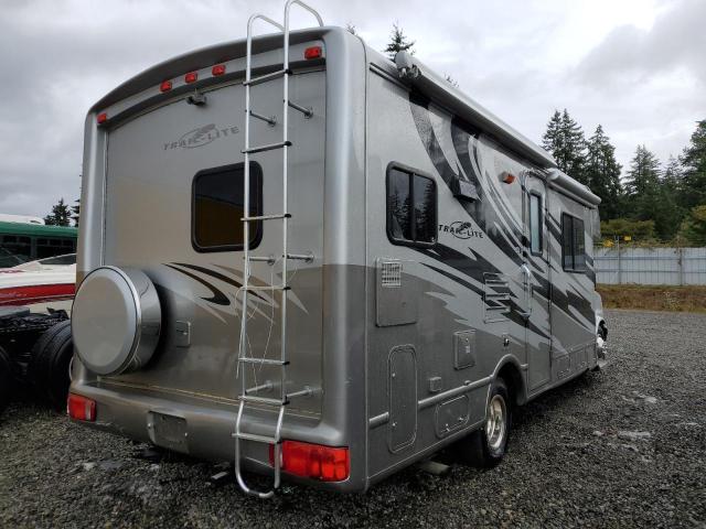 1GBJG31U261250687 - 2007 CHEVROLET MOTORHOME GRAY photo 4