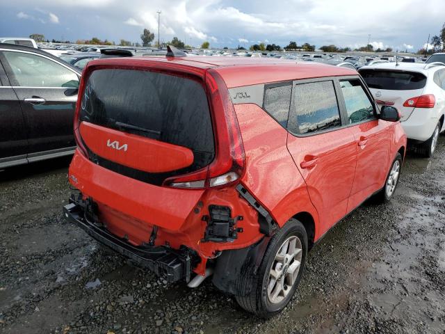 KNDJ23AU6N7154504 - 2022 KIA SOUL LX RED photo 4