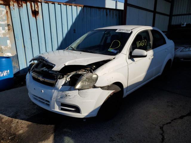 KL1TD5DE3AB087524 - 2010 CHEVROLET AVEO LS WHITE photo 2