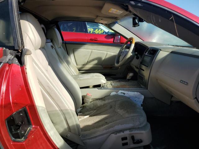 1G6YV34A855602764 - 2005 CADILLAC XLR RED photo 5