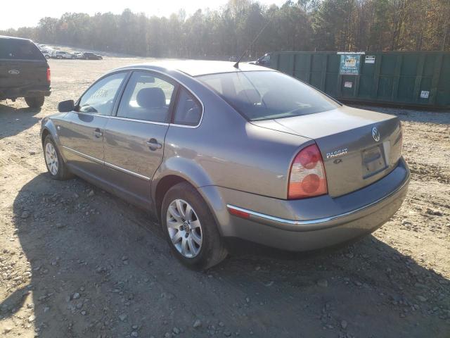 WVWPD63B93P393821 - 2003 VOLKSWAGEN PASSAT GLS GRAY photo 3