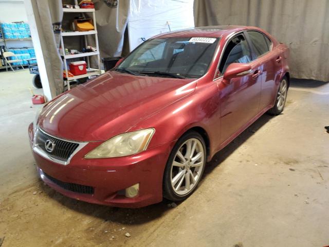 JTHBK262492087733 - 2009 LEXUS IS 250 BURGUNDY photo 2