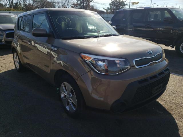 KNDJN2A23G7288776 - 2016 KIA SOUL BROWN photo 1