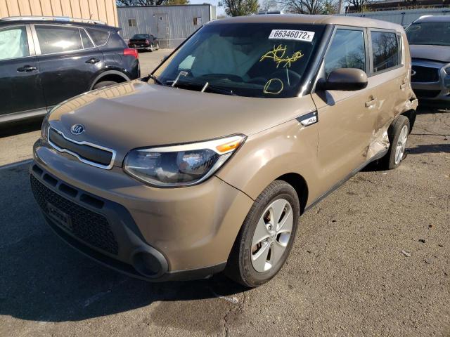 KNDJN2A23G7288776 - 2016 KIA SOUL BROWN photo 2