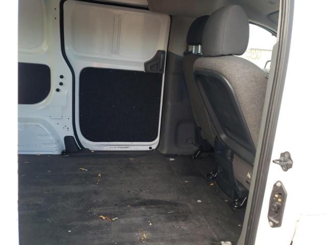 3N63M0ZN0FK706268 - 2015 CHEVROLET CITY EXPRE Weiß Foto 6