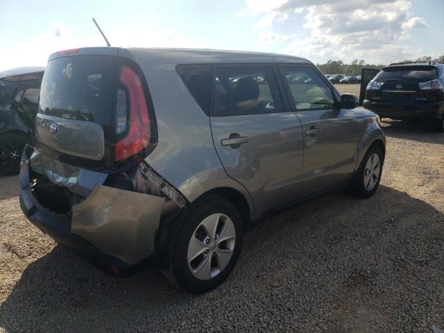 KNDJN2A24F7182111 - 2015 KIA SOUL GRAY photo 4