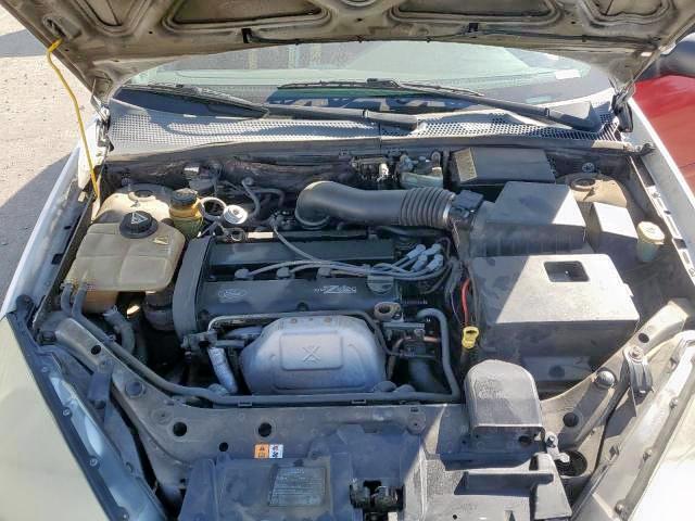 1FAFP363X2W207686 - 2002 FORD FOCUS SE WHITE photo 7