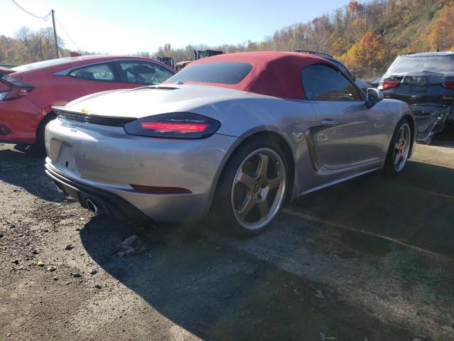 WP0CD2A88NS228275 - 2022 PORSCHE BOXSTER GT SILVER photo 4