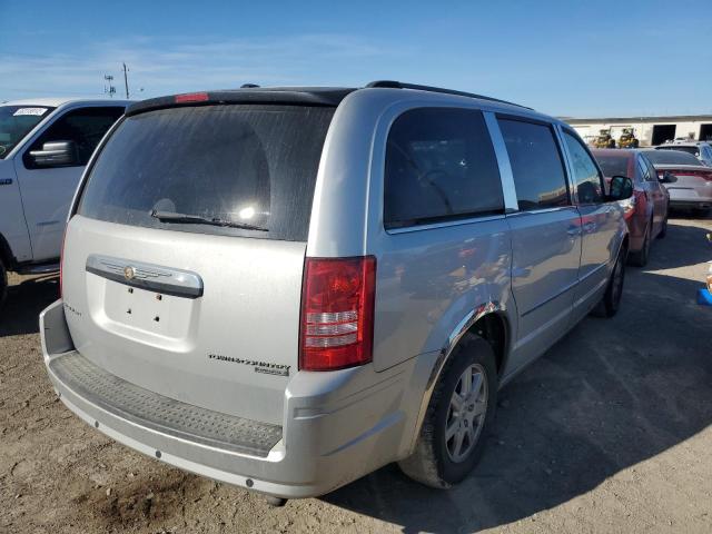 2A4RR5D11AR282812 - 2010 CHRYSLER TOWN AND C SILVER photo 4