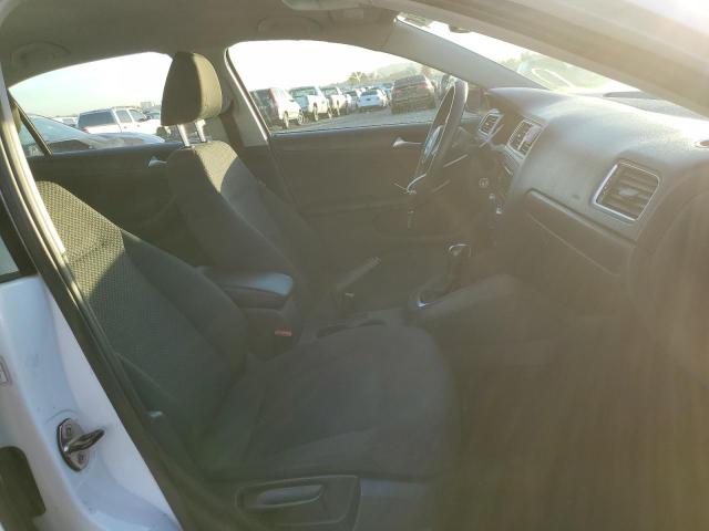 3VW2K7AJ2EM369253 - 2014 VOLKSWAGEN JETTA BASE WHITE photo 5