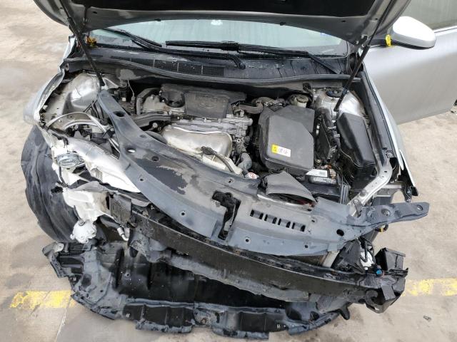 4T1BF1FK7HU389242 - 2017 TOYOTA CAMRY SILVER photo 11