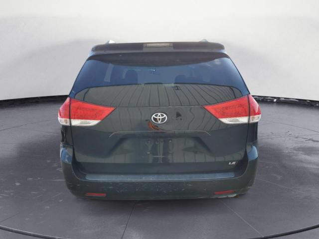 5TDKK3DC0CS237615 - 2012 TOYOTA SIENNA LE BLACK photo 6