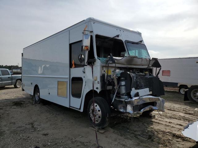 4UZAAPFD6KCKV3163 - 2019 FREIGHTLINER CHASSIS M WHITE photo 1