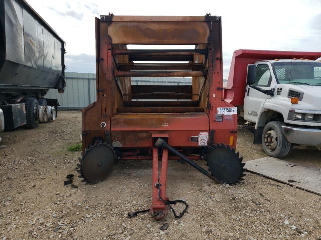 CFH0122733 - 1997 CASE HAY BALER RED photo 8