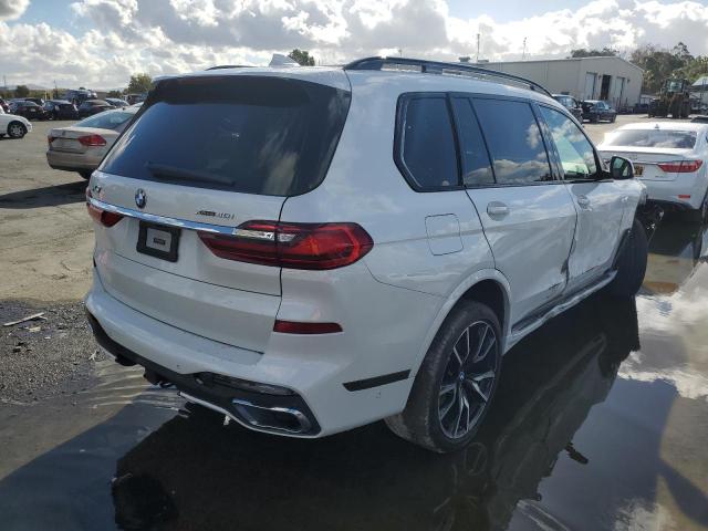 5UXCW2C01L9C43613 - 2020 BMW X7 XDRIVE4 WHITE photo 4